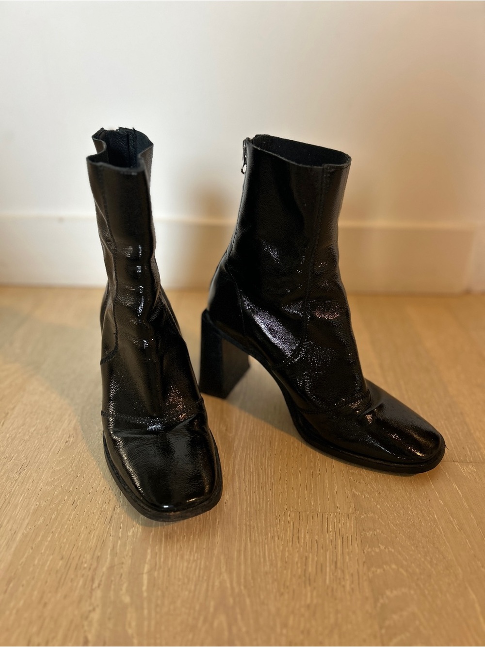 Black Patent Leather L'intervalle Ankle Boots Women's 7.5